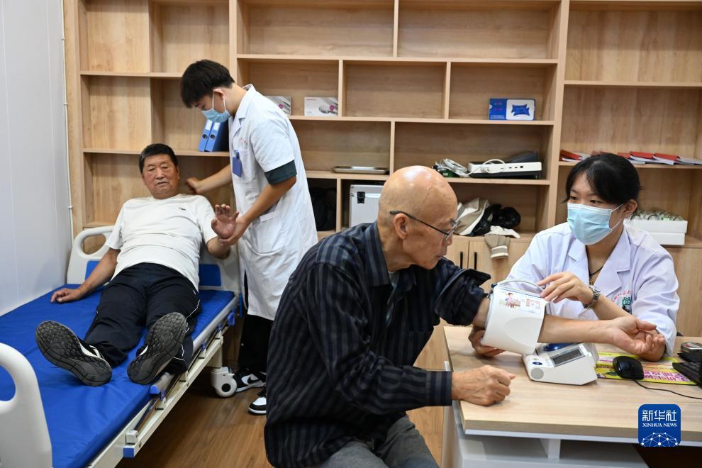 奔驰网站线上平台